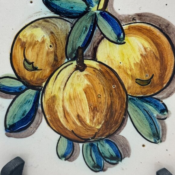 Vintage tile trivet Italian? Italy made? Think rubber feet - Picture 6 of 9